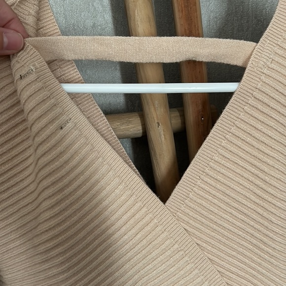 Mad for Love cropped sweater with back detail. Size S - Picture 3 of 5